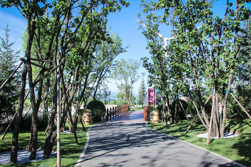 源樹作品:鴻坤·葡萄酒小鎮