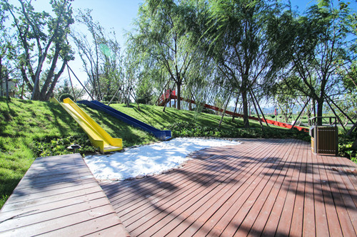 源樹作品:鴻坤·葡萄酒小鎮