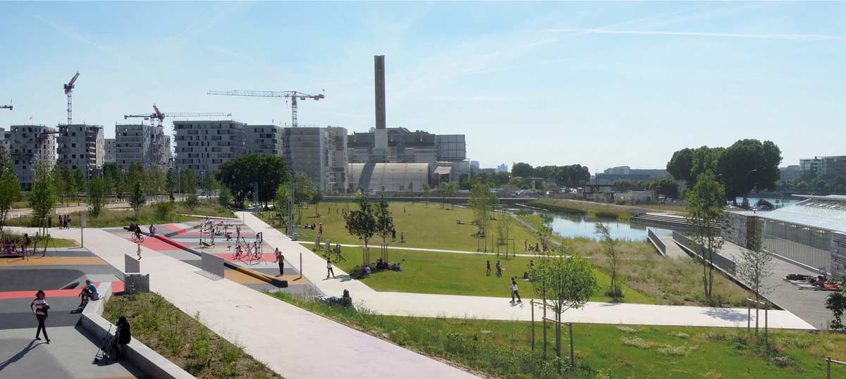 塞納河畔圣旺歷史中心的碼頭公園