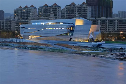 蘭州城市規(guī)劃展覽館呈現(xiàn)出歷史和文化的沉淀