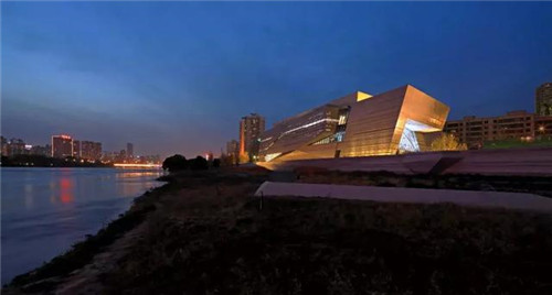 蘭州城市規(guī)劃展覽館呈現(xiàn)出歷史和文化的沉淀