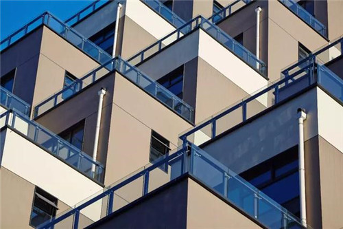 層層退臺式的設(shè)計，如城市中充滿詩意的梯田