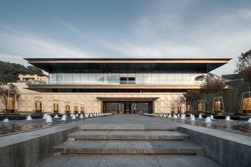 鉑悅瀾庭:南濱鉑金歲月 悅賞山水瀾庭