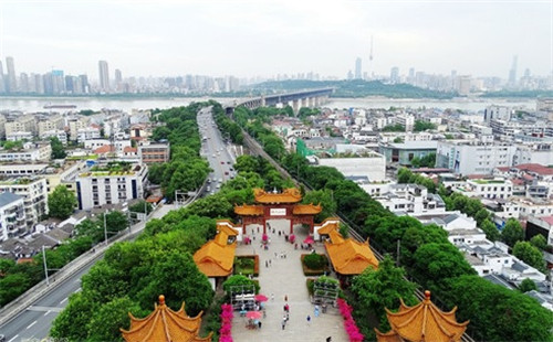 武漢黃鶴樓景區周邊立體整治見成效