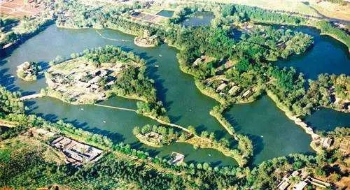 中國古典園林在現代中國式樓盤中的呈現