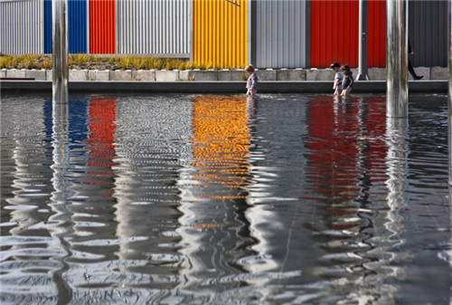 奧克蘭海濱工業(yè)區(qū)北碼頭長廊濱水景觀的改造