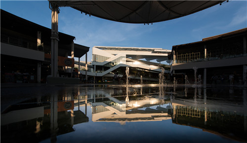 將城市生活和自然重新聯(lián)系起來的超級美食街