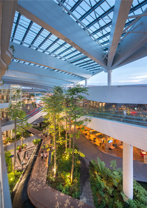 將城市生活和自然重新聯(lián)系起來的超級美食街