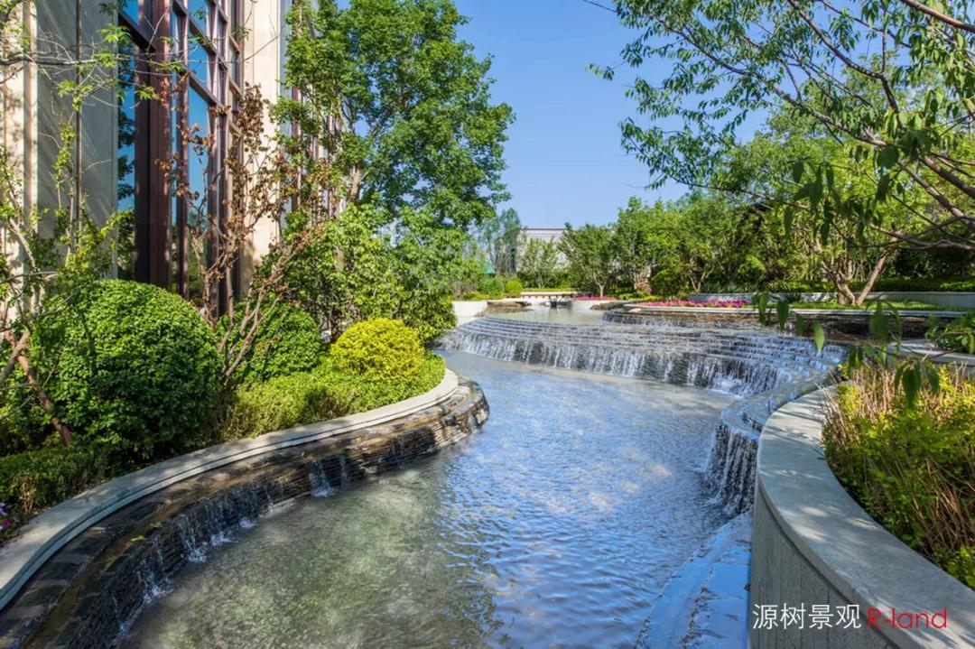 天成嶺秀 :時尚奢雅,宛若天成的極致解讀