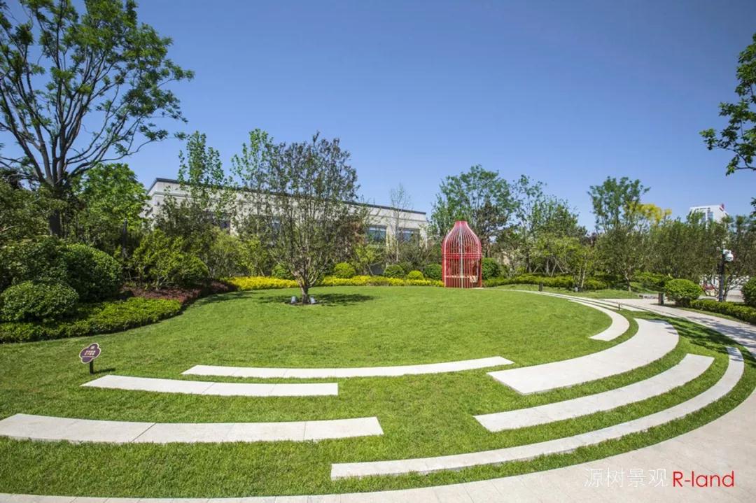 天成嶺秀 :時尚奢雅,宛若天成的極致解讀