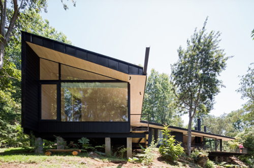 處處可以看到湖景的房子——智利“竄鳥”木屋別墅設計