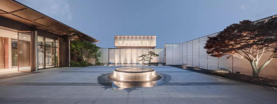 有的魚是永遠都關(guān)不住的 | 公元2040