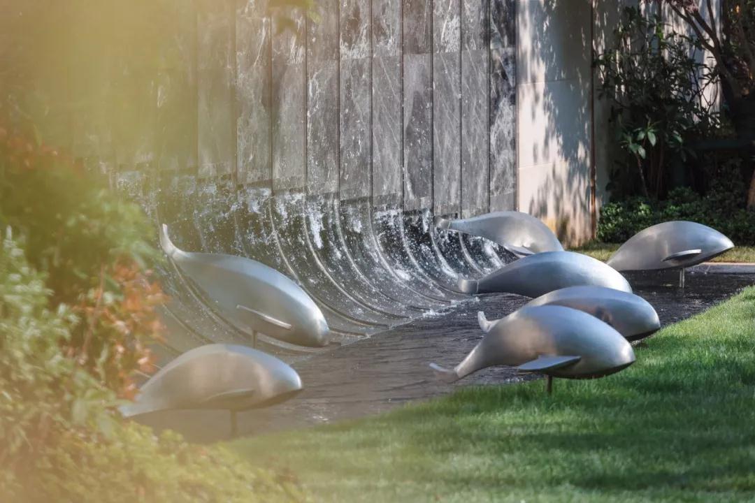 有的魚是永遠都關(guān)不住的 | 公元2040