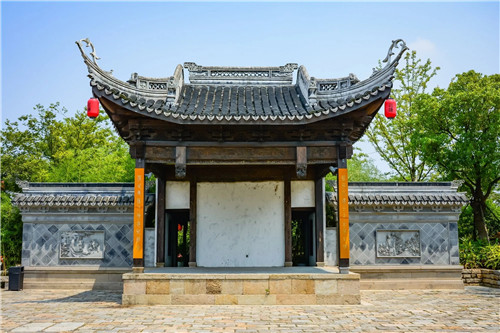 民國時期留下的古鎮,現在成了高端酒店