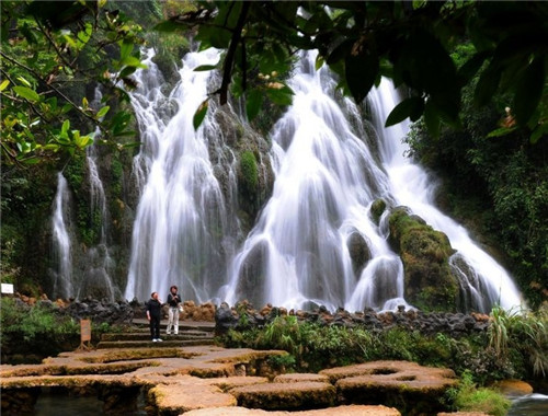 荔波樟江風景名勝區——中國的超級盆景
