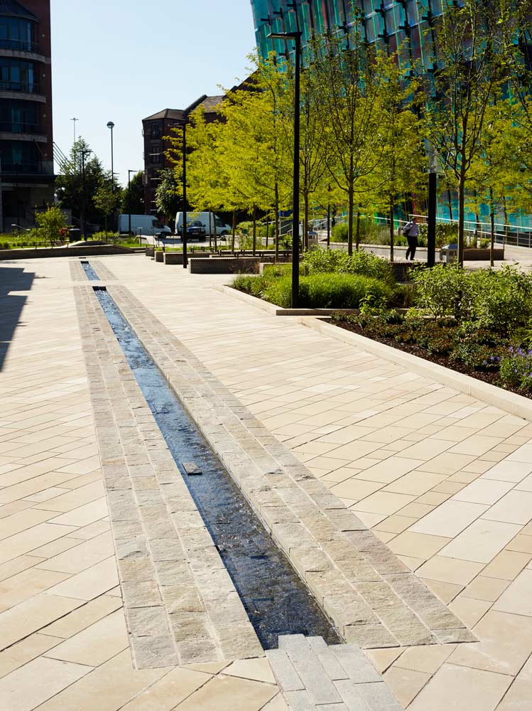 君主廣場——將自然引入城市中心區