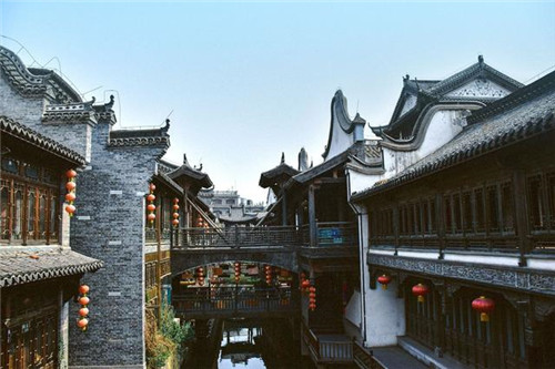 六月,青島人免費的五大城市景點