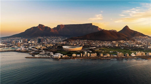 全國最大的森林公園有座世界最大的桌山