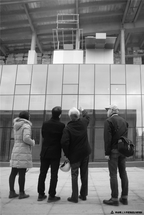 院士何鏡堂打造上合峰會主場館“青島速度”