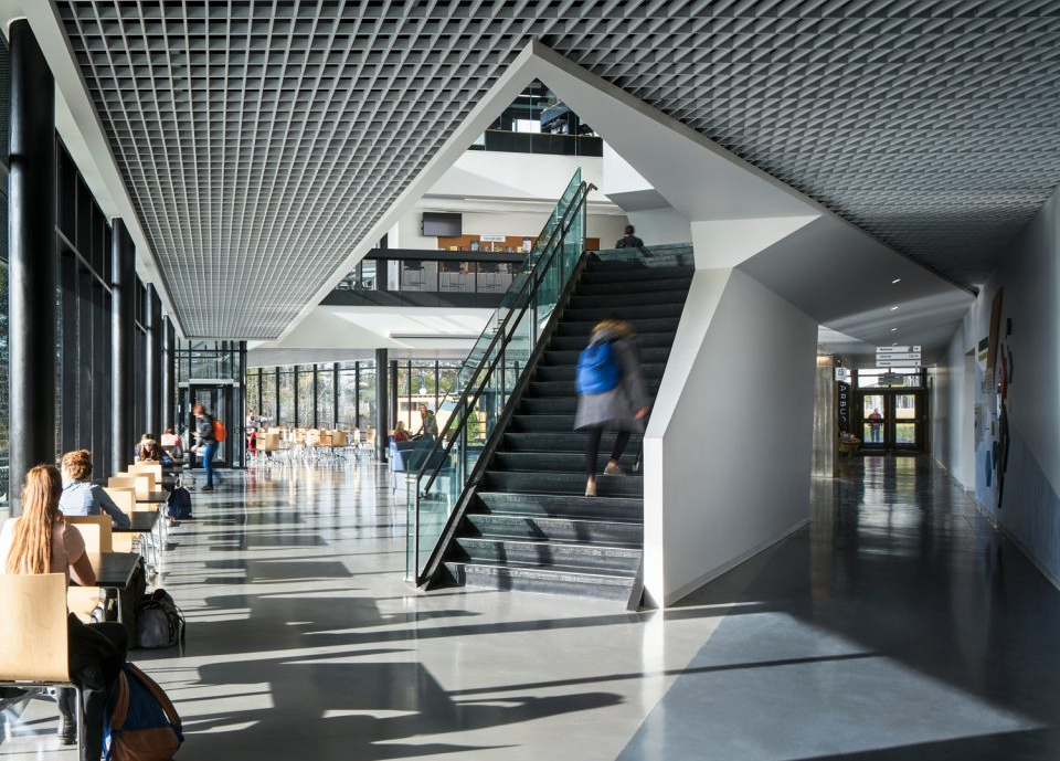 加拿大特倫特大學(xué)學(xué)生中心