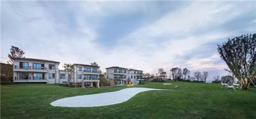 笛東臻品 財信 · 賴特與山