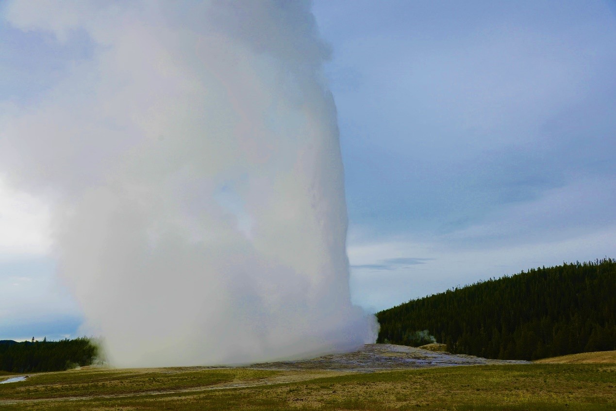 地之眼——多彩的黃石