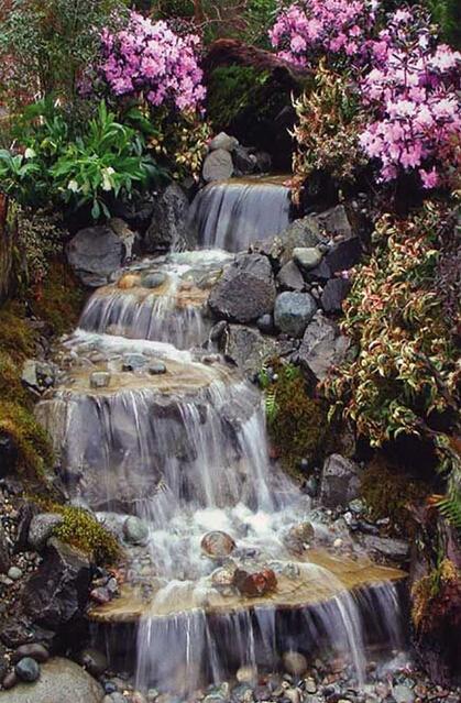 別墅庭院水景設(shè)計(jì)賞析