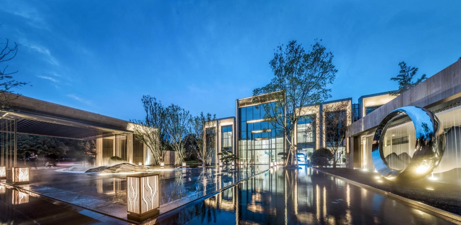 園冶杯專業獎:成都鑫苑中國·五彩城——售樓處景觀方案設計