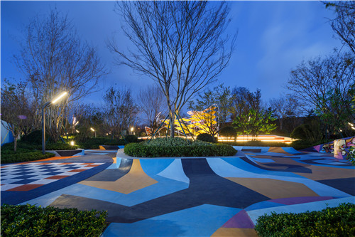 園冶杯專(zhuān)業(yè)獎(jiǎng):青島龍湖昱城體驗(yàn)區(qū)景觀(guān)設(shè)計(jì)
