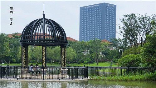 園冶杯專業獎：佛山里水保利紫山景觀設計