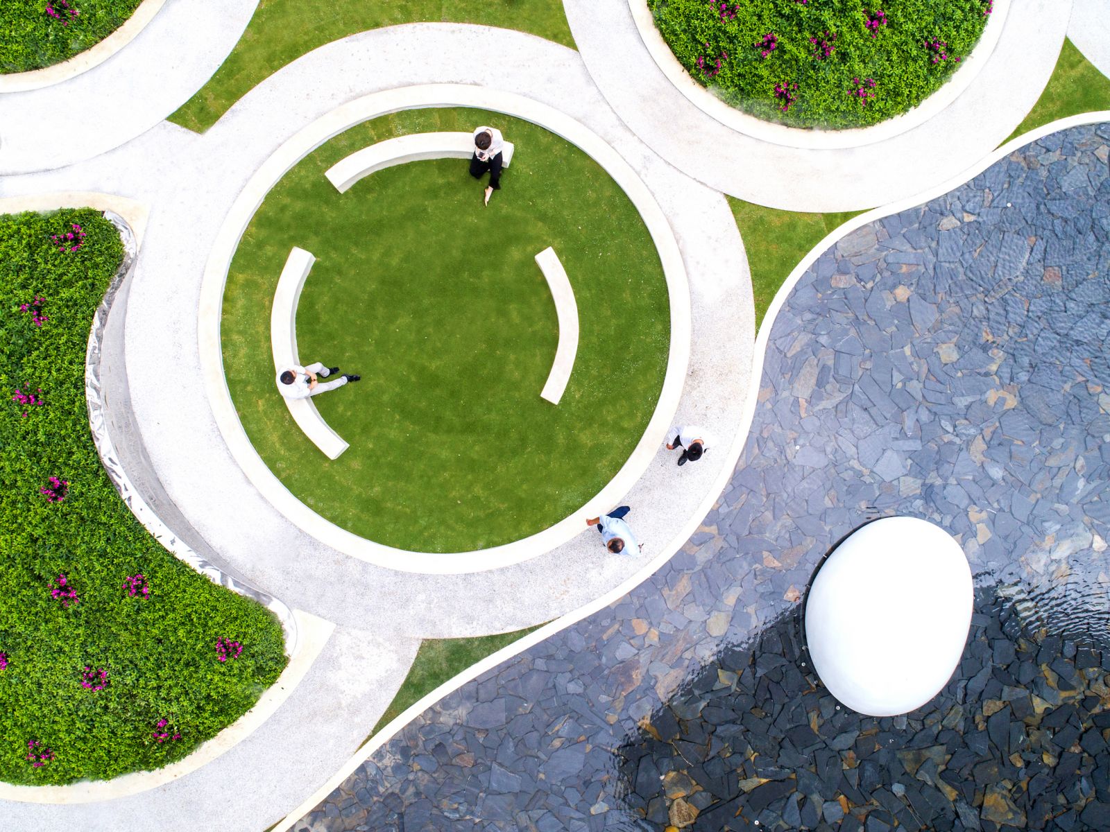 園冶杯專(zhuān)業(yè)獎(jiǎng):佛山萬(wàn)科金域?yàn)I江二期