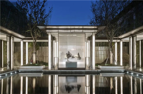 奧雅作品:園子里的揚州