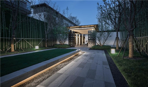 奧雅作品:園子里的揚州