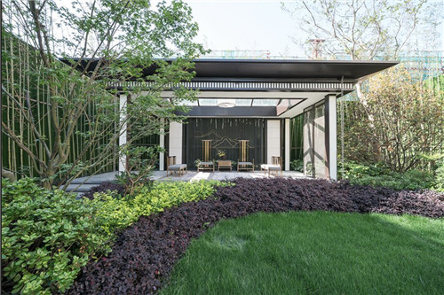 奧雅作品:園子里的揚州