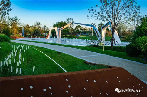 BJF(寶佳豐)國際設(shè)計(jì):中車·自在香濱改造