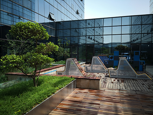 園冶杯專業獎:新華國際廣場天井園林景觀