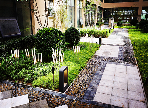 園冶杯專業獎:新華國際廣場天井園林景觀