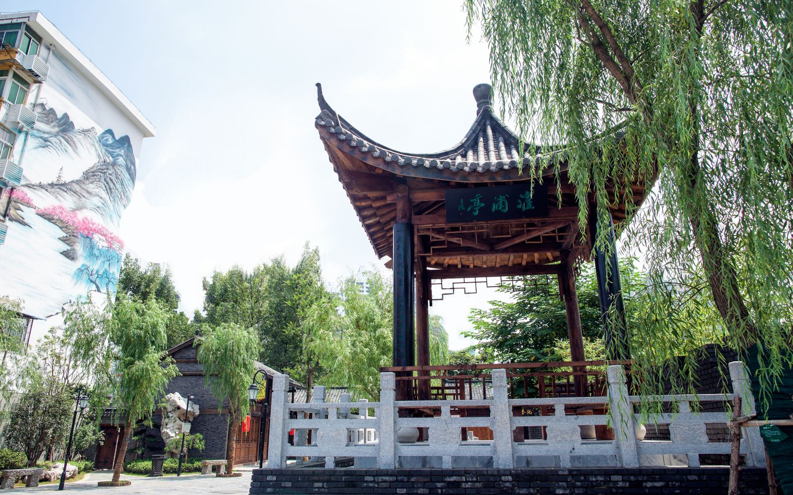 園冶杯專業獎:銀屏街景觀綠化提升工程