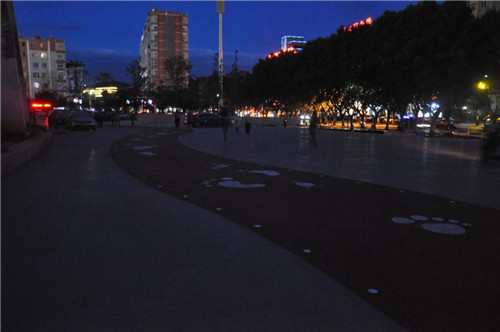 云南省第一座會呼吸的“海綿體育公園”