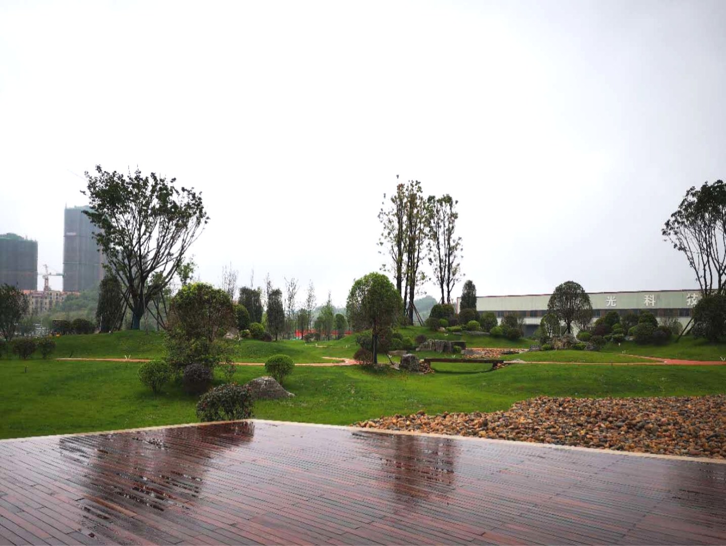 園冶杯專業獎:資陽高新區中韓創新創業園資陽基地華西牙科產業園景觀工程