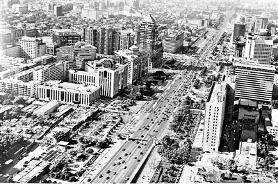 趙知敬:40年長安街規劃盡顯大國氣