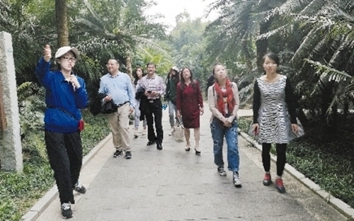 廣西旅游發(fā)展成就采風活動走進南寧