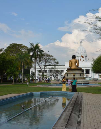 AECOM:科倫坡港城