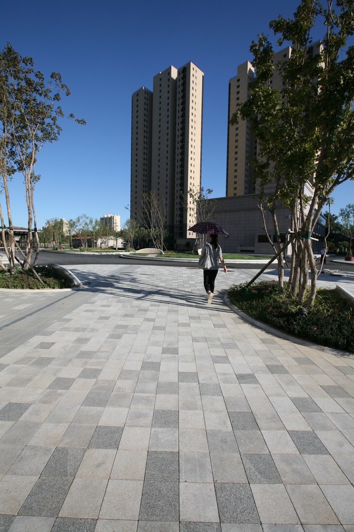 章俊華作品：規整中的非規整——常楹公元商務中心景觀設計