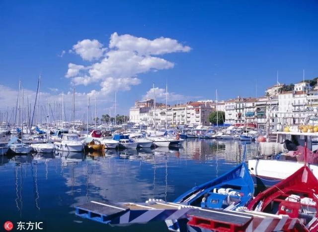 與歐洲名鎮(zhèn)相比 中國(guó)的特色小鎮(zhèn)差在哪里？