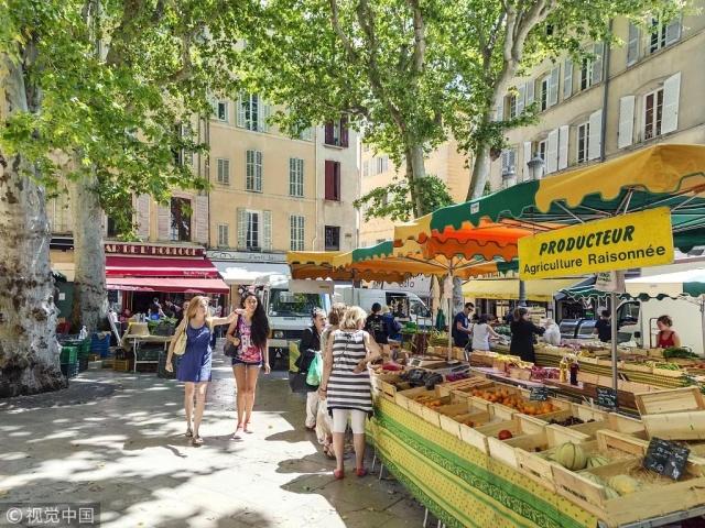 與歐洲名鎮(zhèn)相比 中國(guó)的特色小鎮(zhèn)差在哪里？