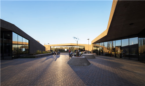 卡爾洛瓦茨淡水水族館和河流博物館