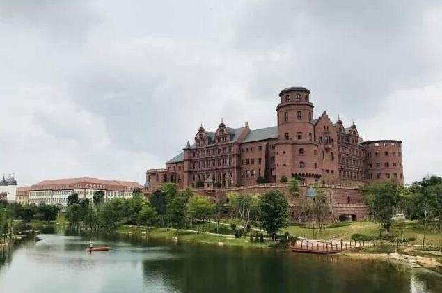 阿里北京總部鳥瞰圖曝光 看那些設計感爆棚的科技公司總部