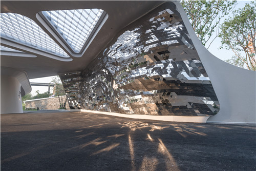 山水比德利征:探索人類重返自然的路線圖