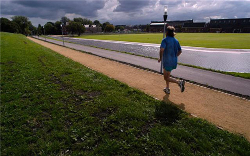 埃菲爾鐵塔周邊將改造為大花園,由哪位大師設(shè)計(jì)?